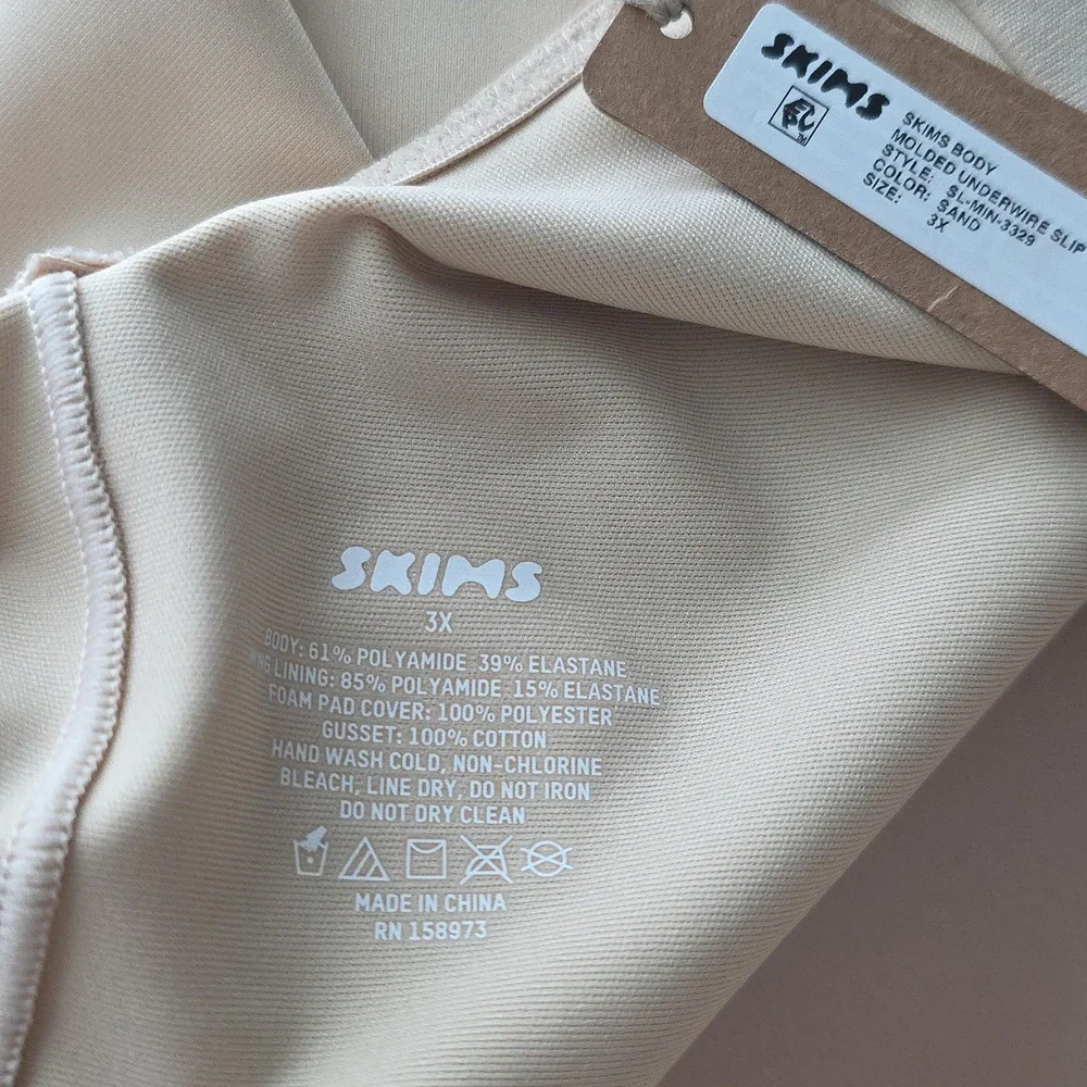 SKIMS Body Molded Underwire Slip Sand 3X #47 🦆
